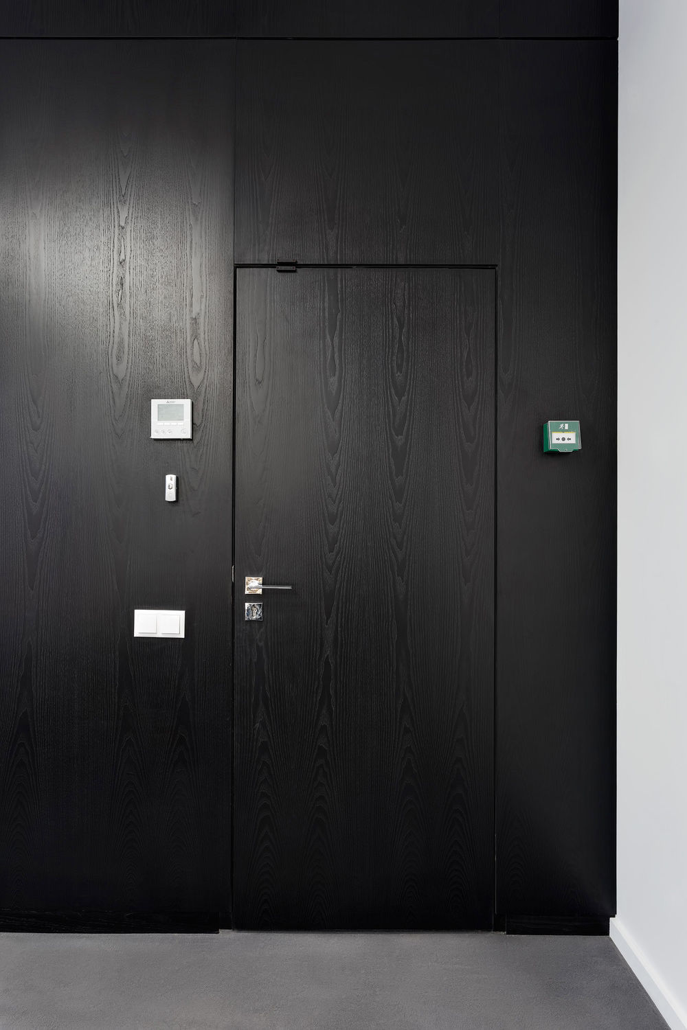 Photo Exclusive doors