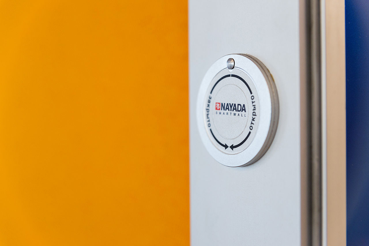 Photo Deaf sliding partitions NAYADA Hufcor