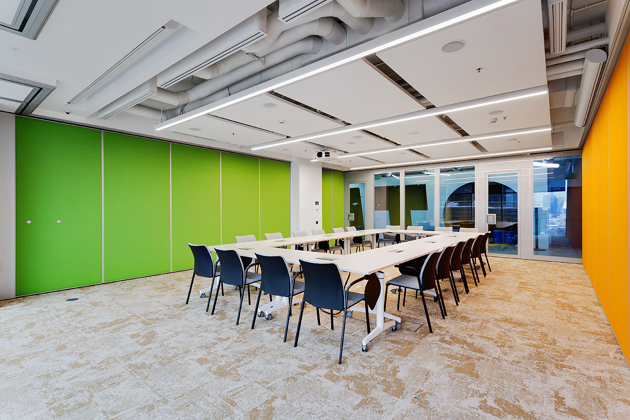 Photo Deaf sliding partitions NAYADA Hufcor