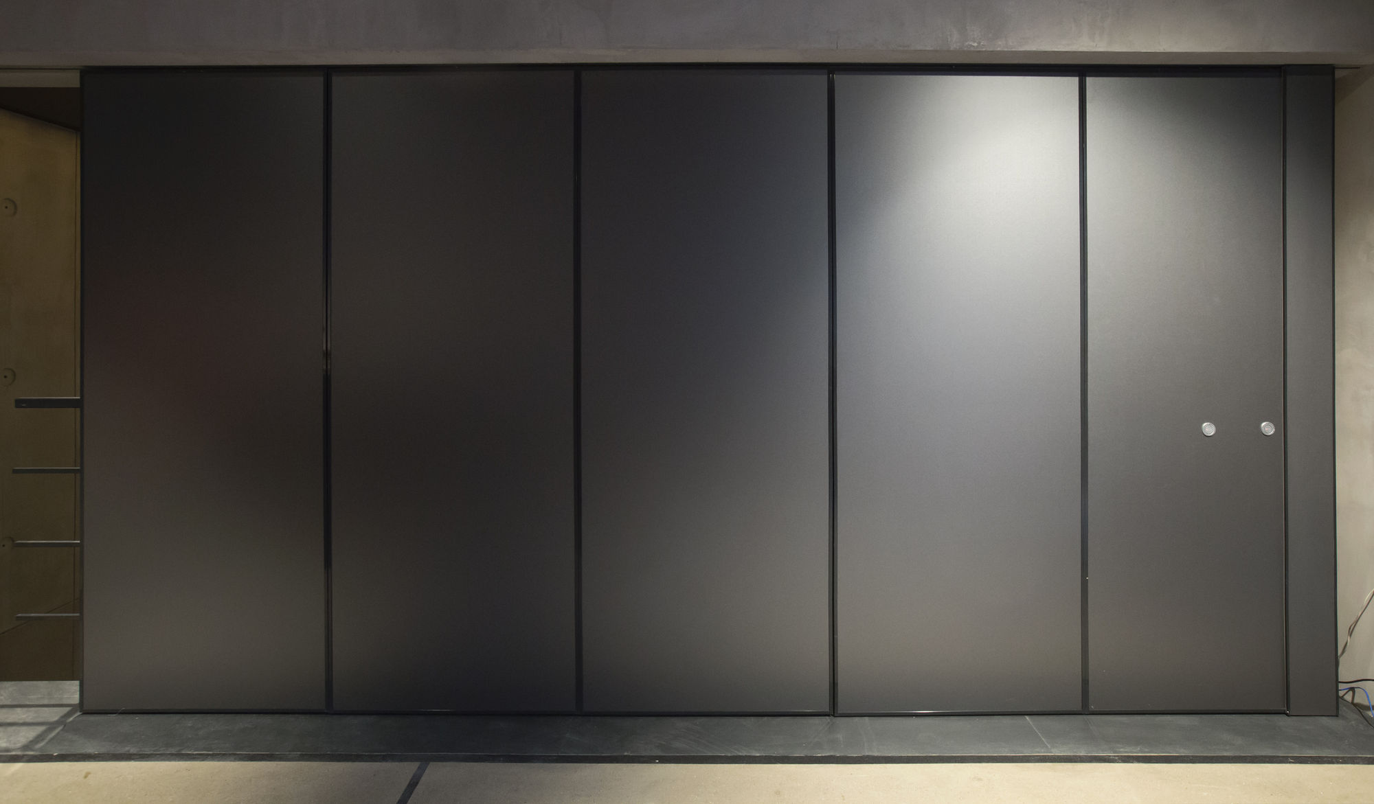 Photo Deaf sliding partitions NAYADA Hufcor