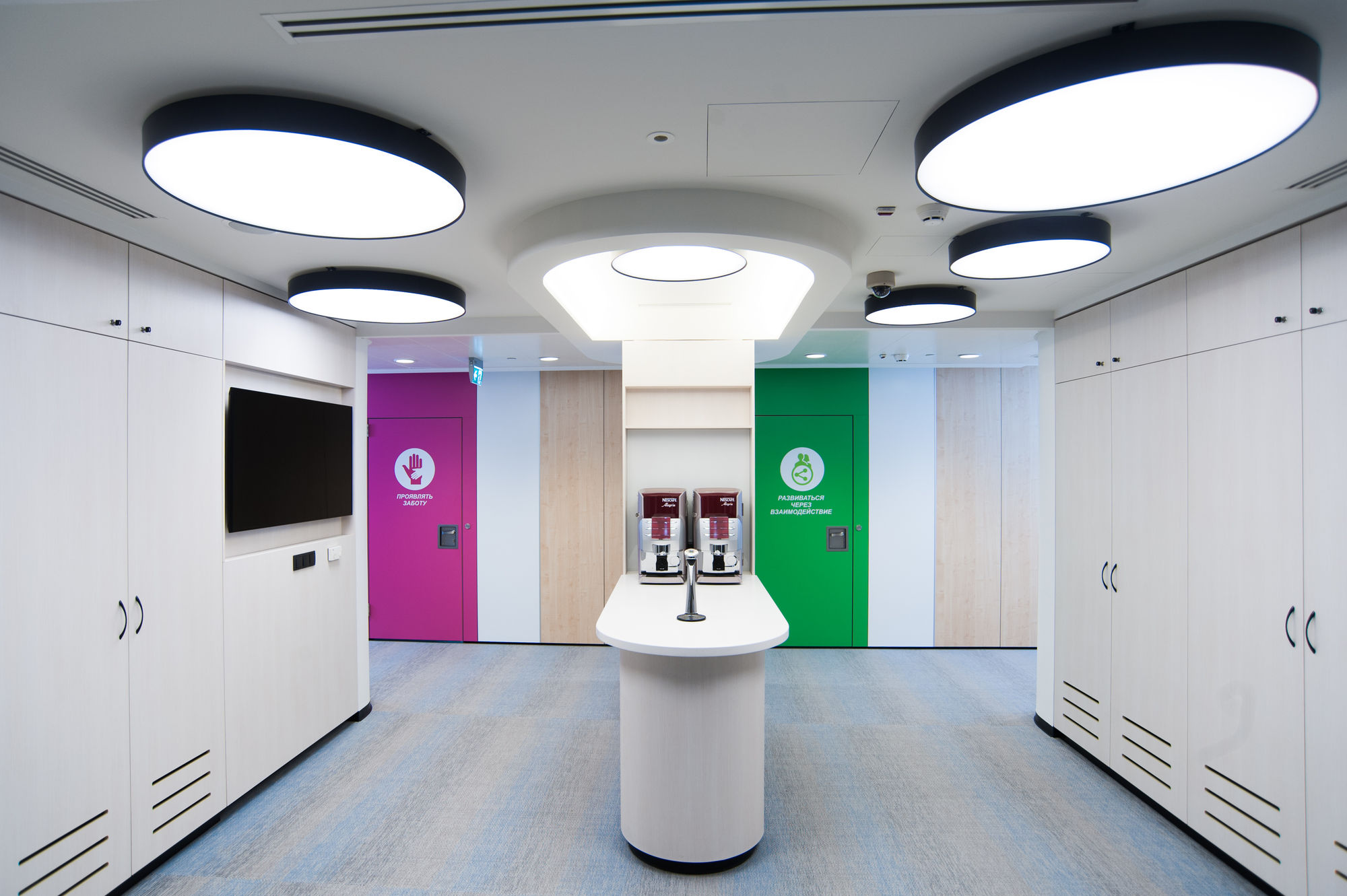 Photo Deaf sliding partitions NAYADA Hufcor