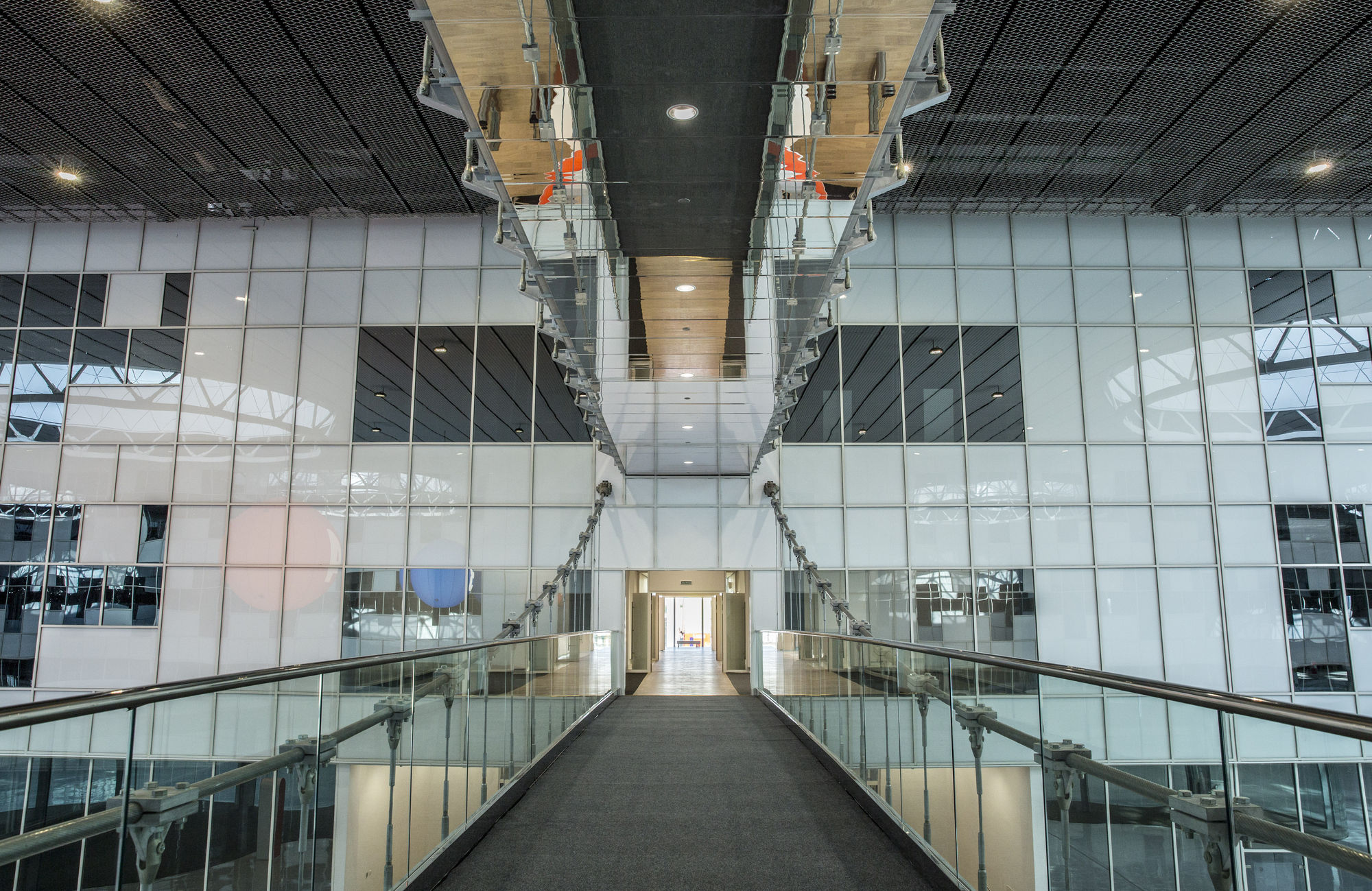 Photo NAYADA-Parapetto Railing System